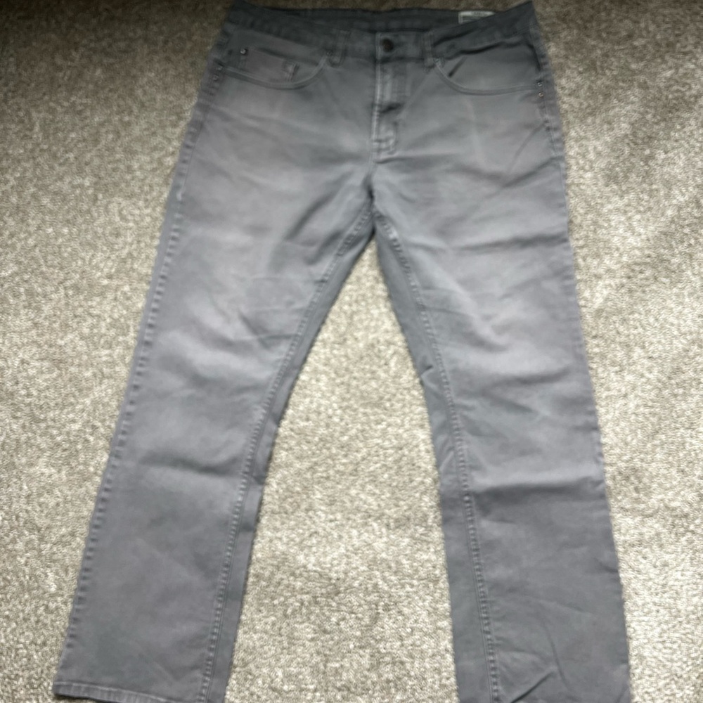 Buffalo David Bitton Gray Straight Jeans Modern Style